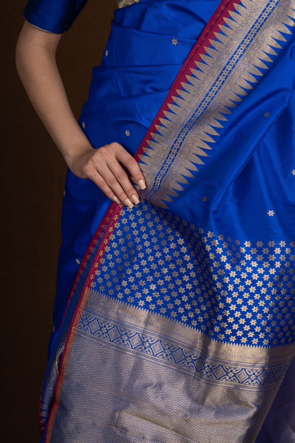 Blue Pure Katan Silk Handloom Banarasi Saree - Image 3