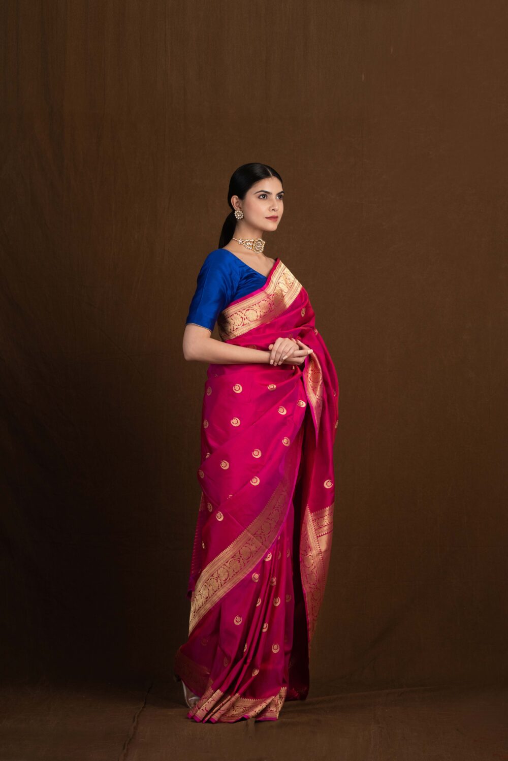 Deep Pink Pure Katan Silk Handloom Banarasi Saree with chand tara Booti - Image 2