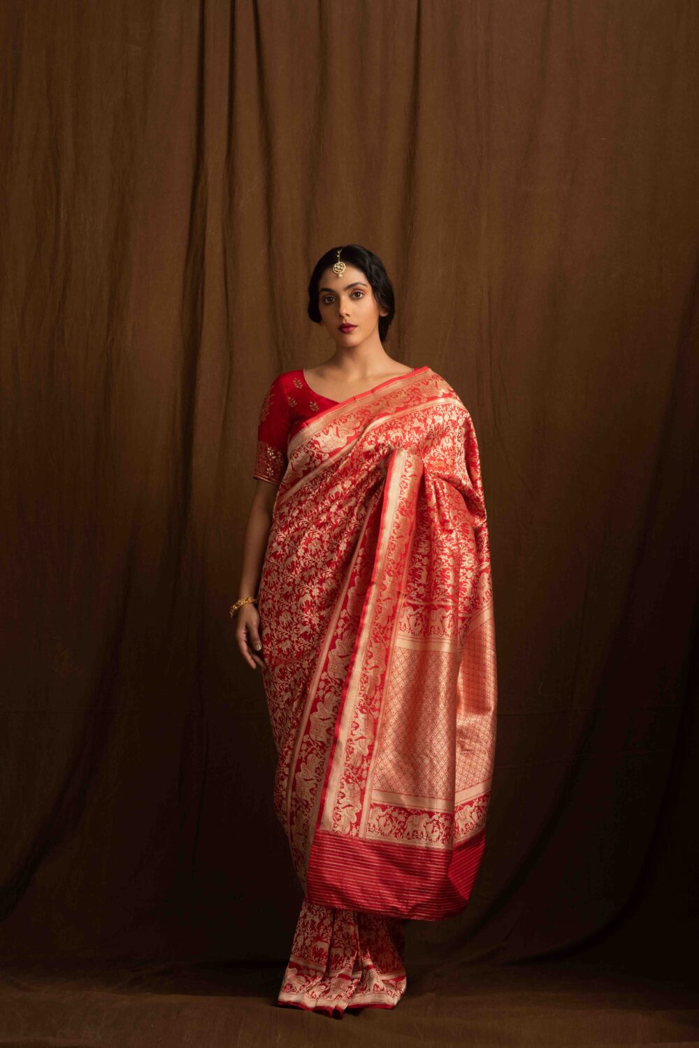 Red Shikargah Pure Katan Silk Handloom Banarasi Saree. - Image 2